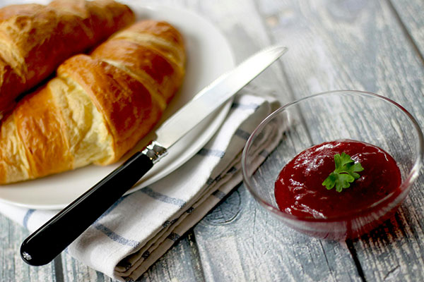 Read more about the article Strawberry Preserves with Black Pepper and Balsamic Vinegar