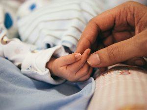 Read more about the article Recognizing the signs of Postpartum depression