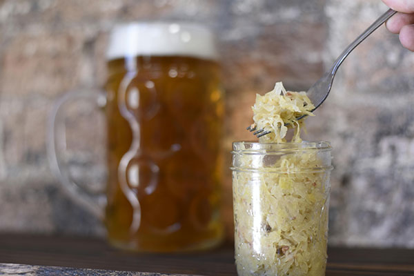 Read more about the article Simple Sauerkraut